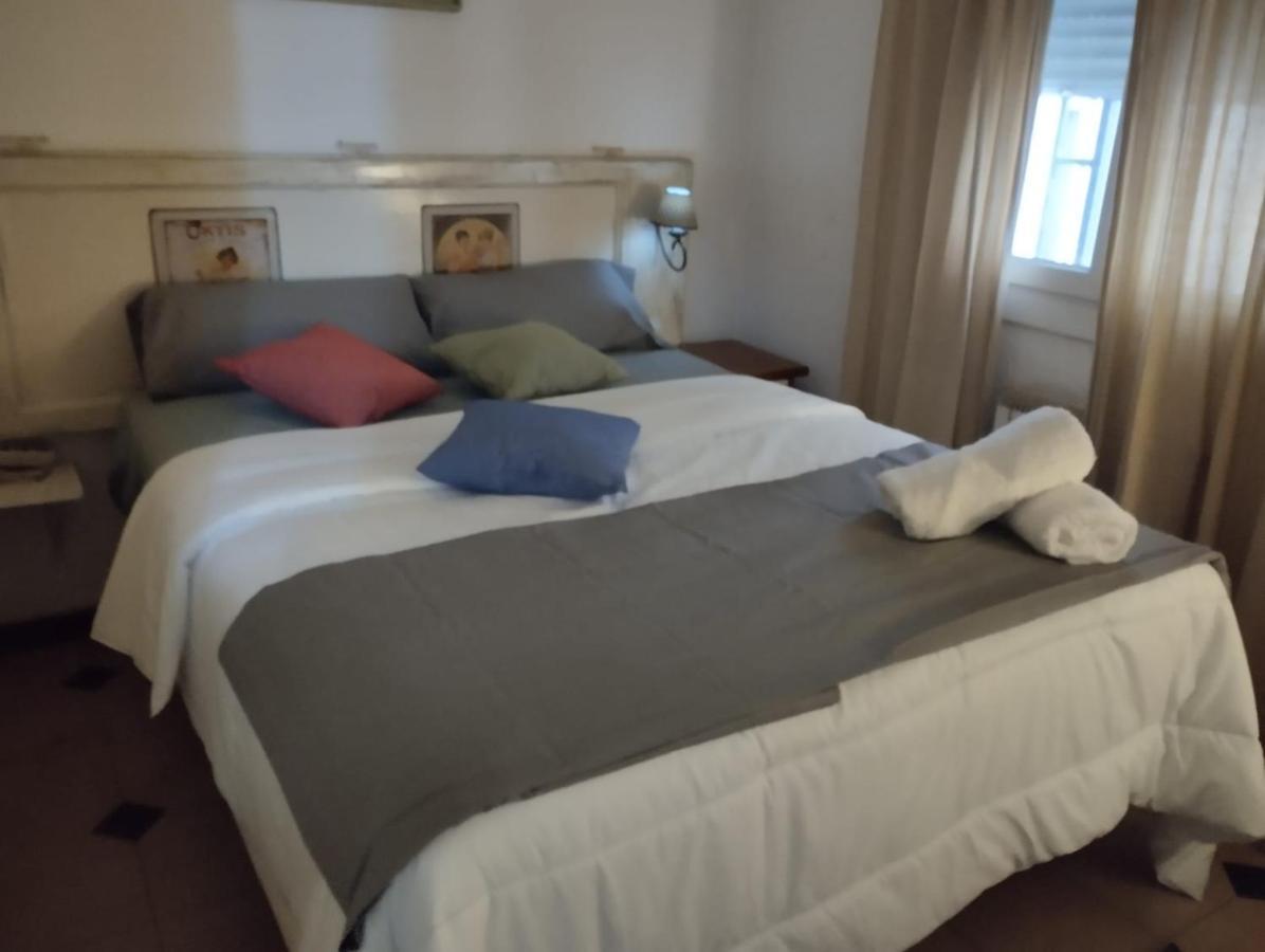 Gaudi 51 Apartment Барселона Екстериор снимка